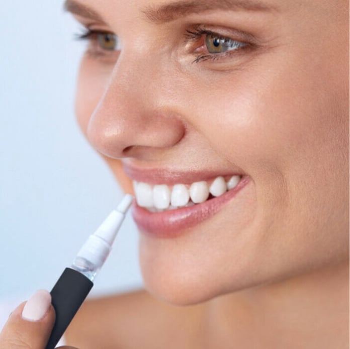 WellaWhite Teeth Whitening Kit